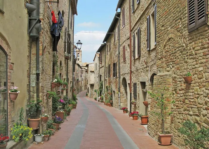 Апартаменты Bardeggiano - Caterina 1 By Interhome